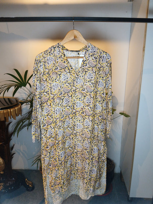 Shahrina Karandi Kurta Size 10